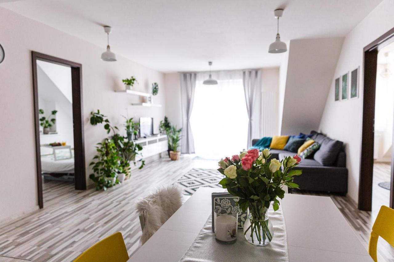 Apartament W Centrum 下乌斯奇基 外观 照片